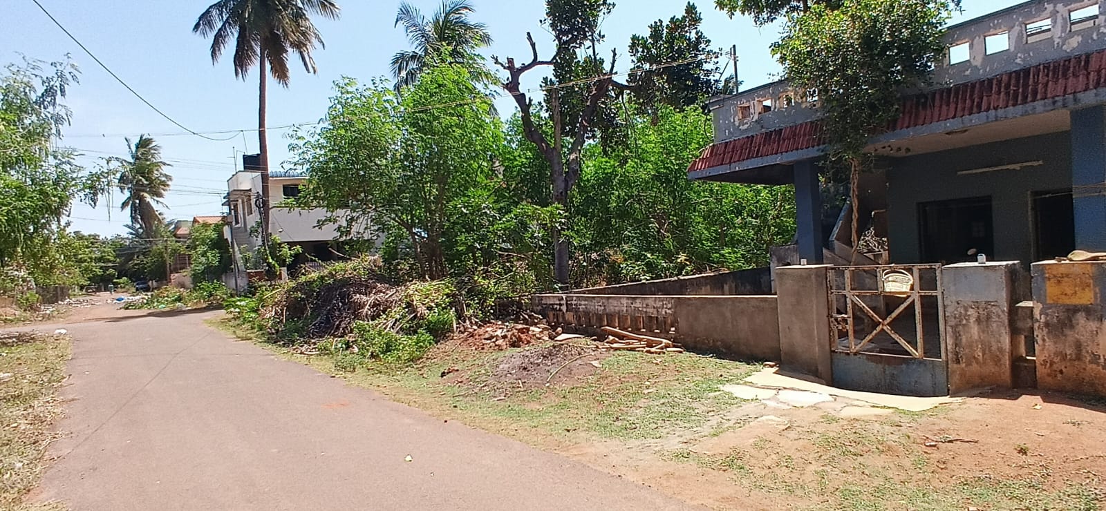 Residential House / Villa